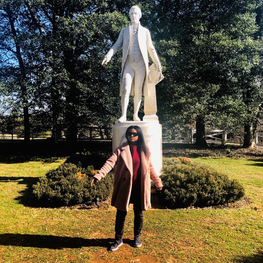 Meet your Posher, Sierra